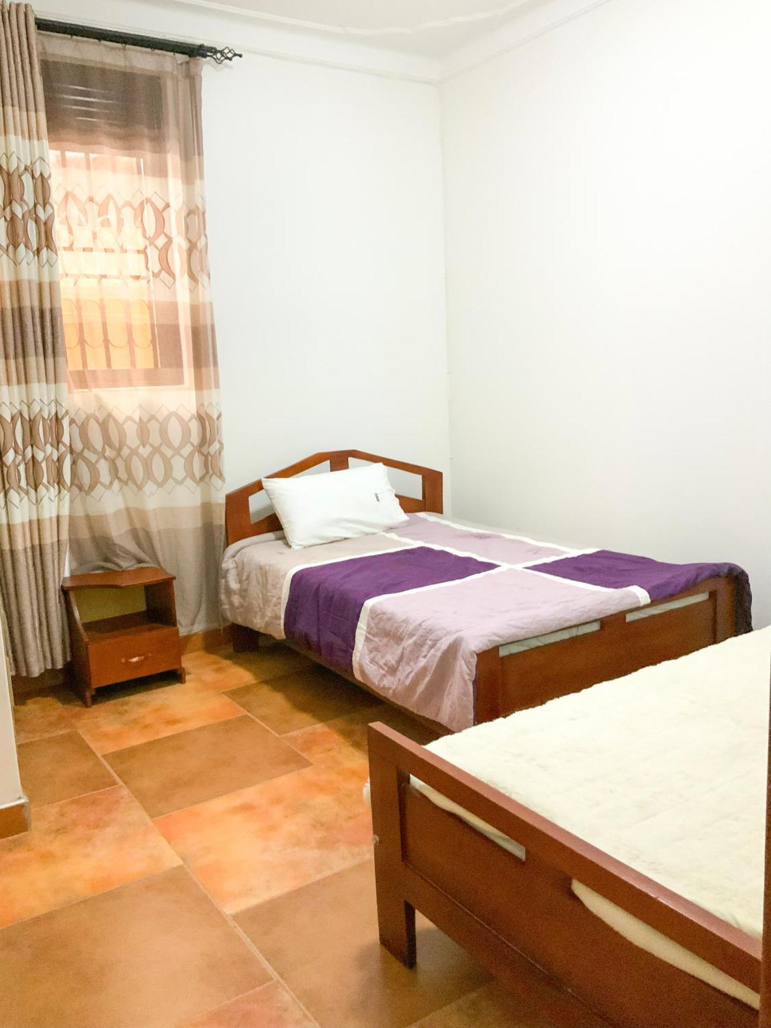 Hendo Hotel Entebbe Kültér fotó