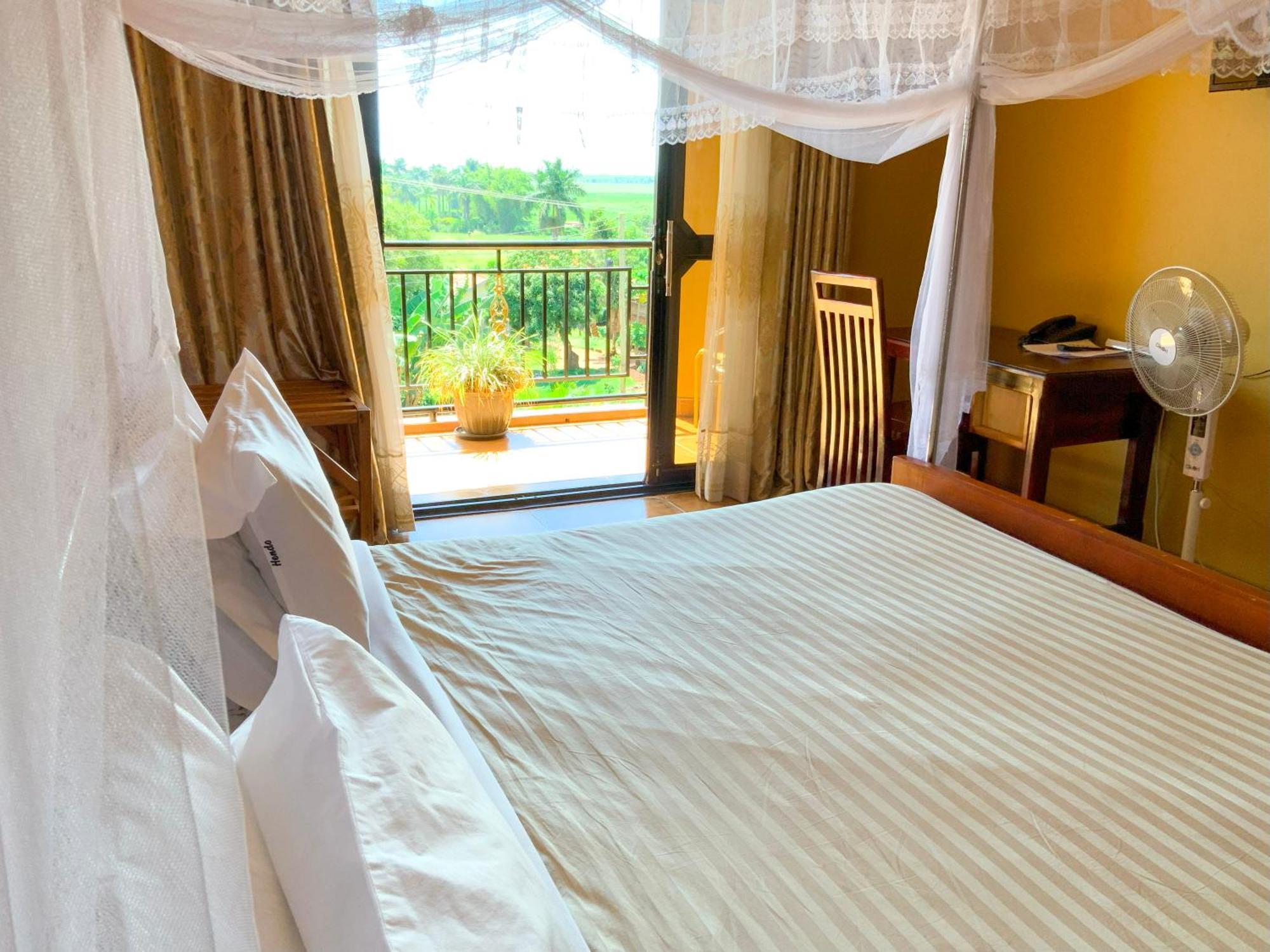 Hendo Hotel Entebbe Kültér fotó