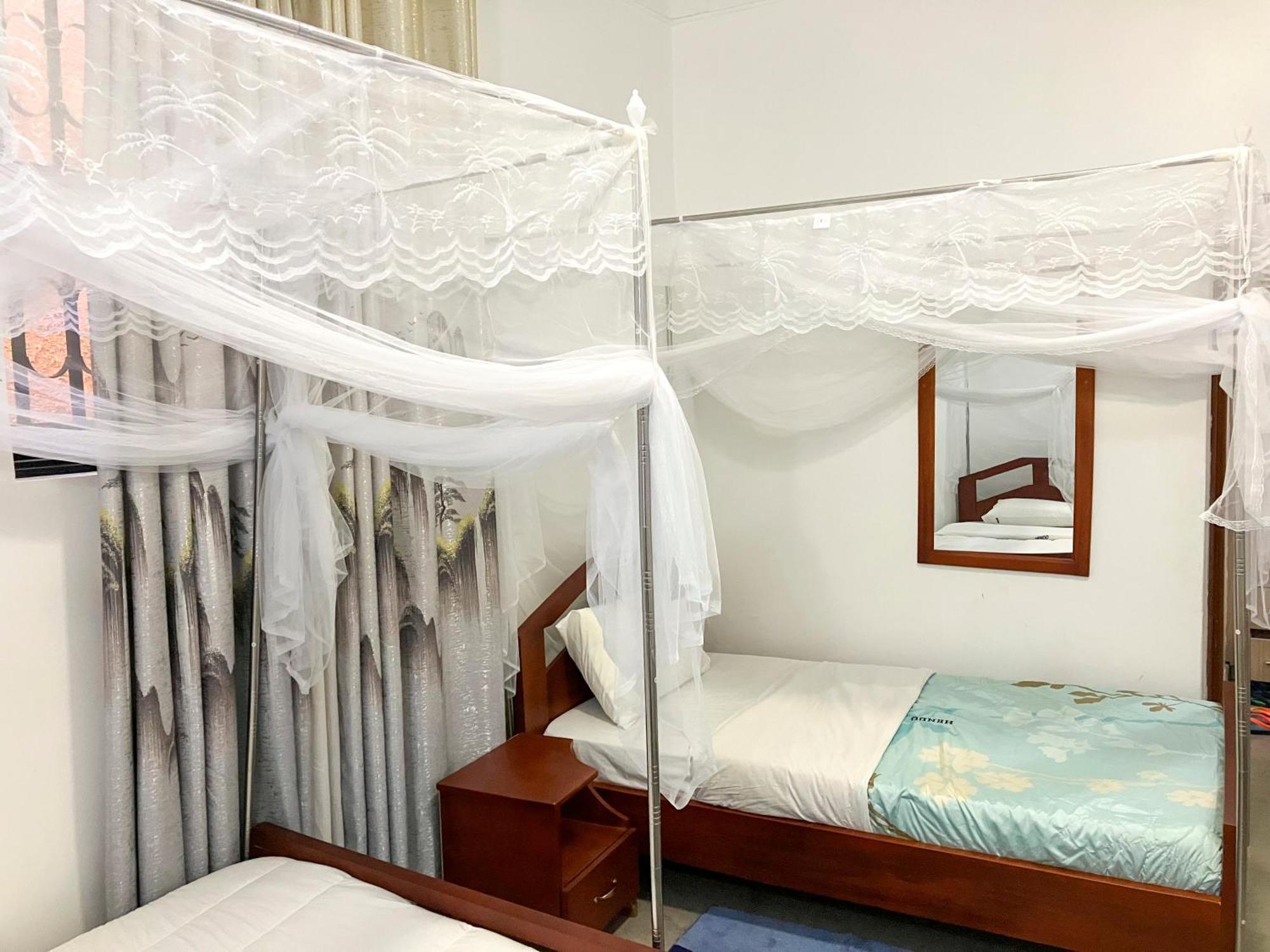 Hendo Hotel Entebbe Kültér fotó